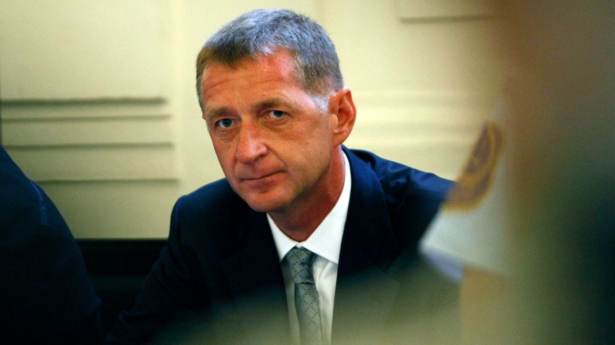 Známý pražský lobbista byl opět obžalován. Podle policie bral miliony z trestné činnosti